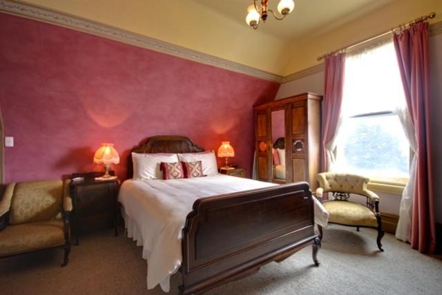 Westella Colonial B&B Accommodation Ulverstone Szoba fotó